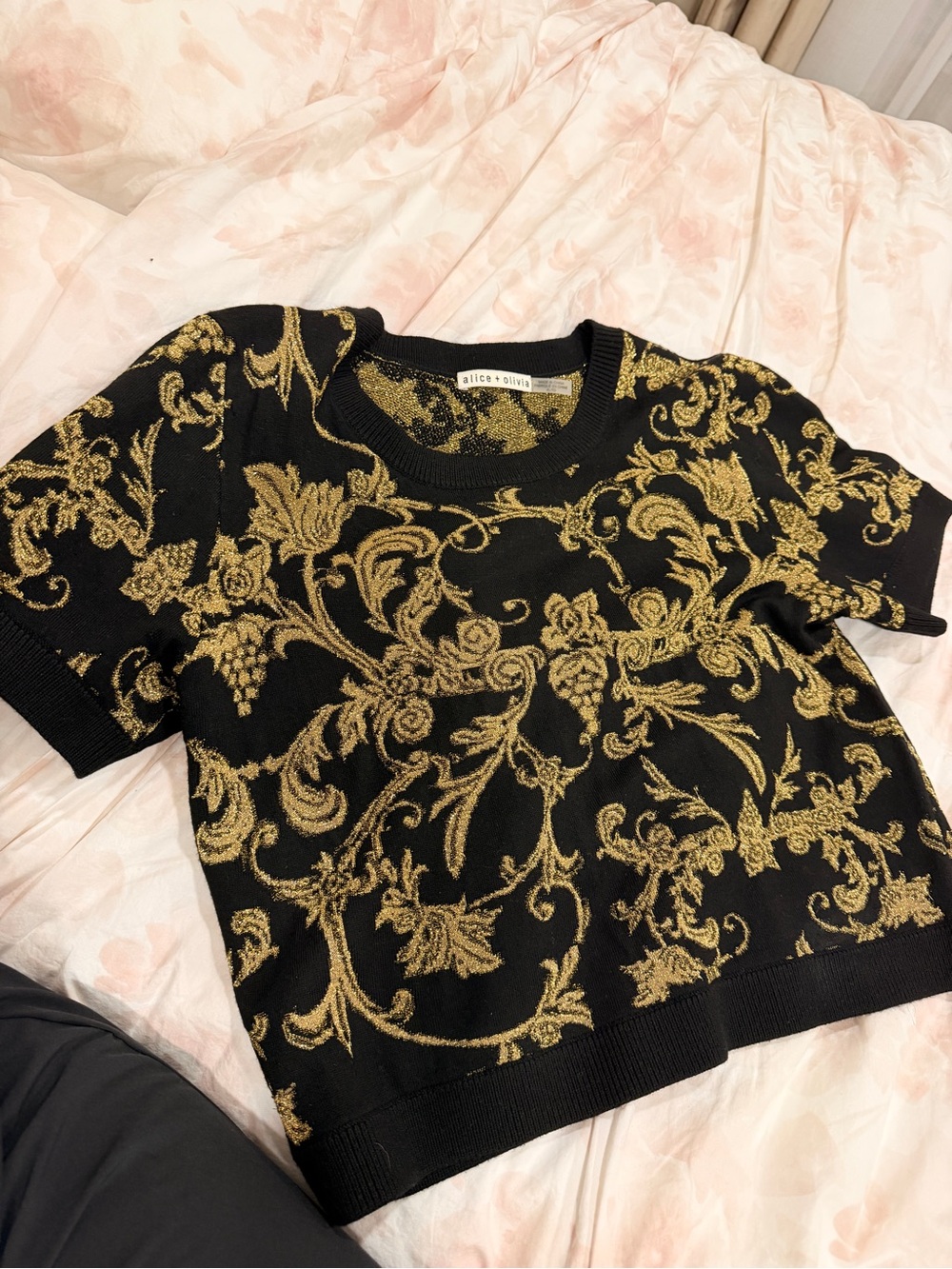 alice + olivia Black and Gold Floral Knit Tee